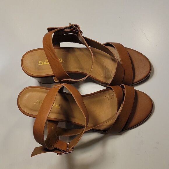 SODA SIDE STRAP STACKED HEEL OPEN TOE SANDAL - Picture 6 of 15